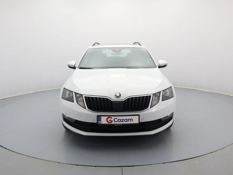 Skoda Octavia 2.0 TDI, снимка 3 - Автомобили и джипове - 47293845