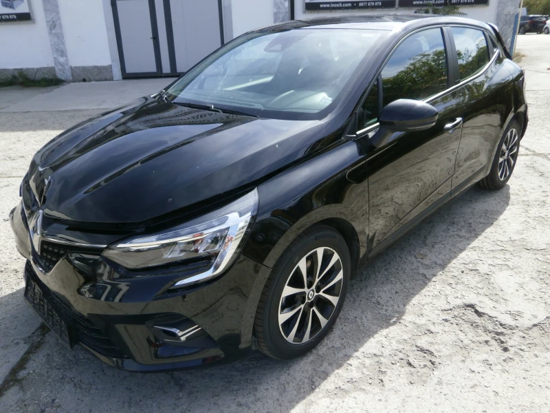 Renault Clio 1.6 Aut.E-tech/Hybrid, снимка 5 - Автомобили и джипове - 47449459