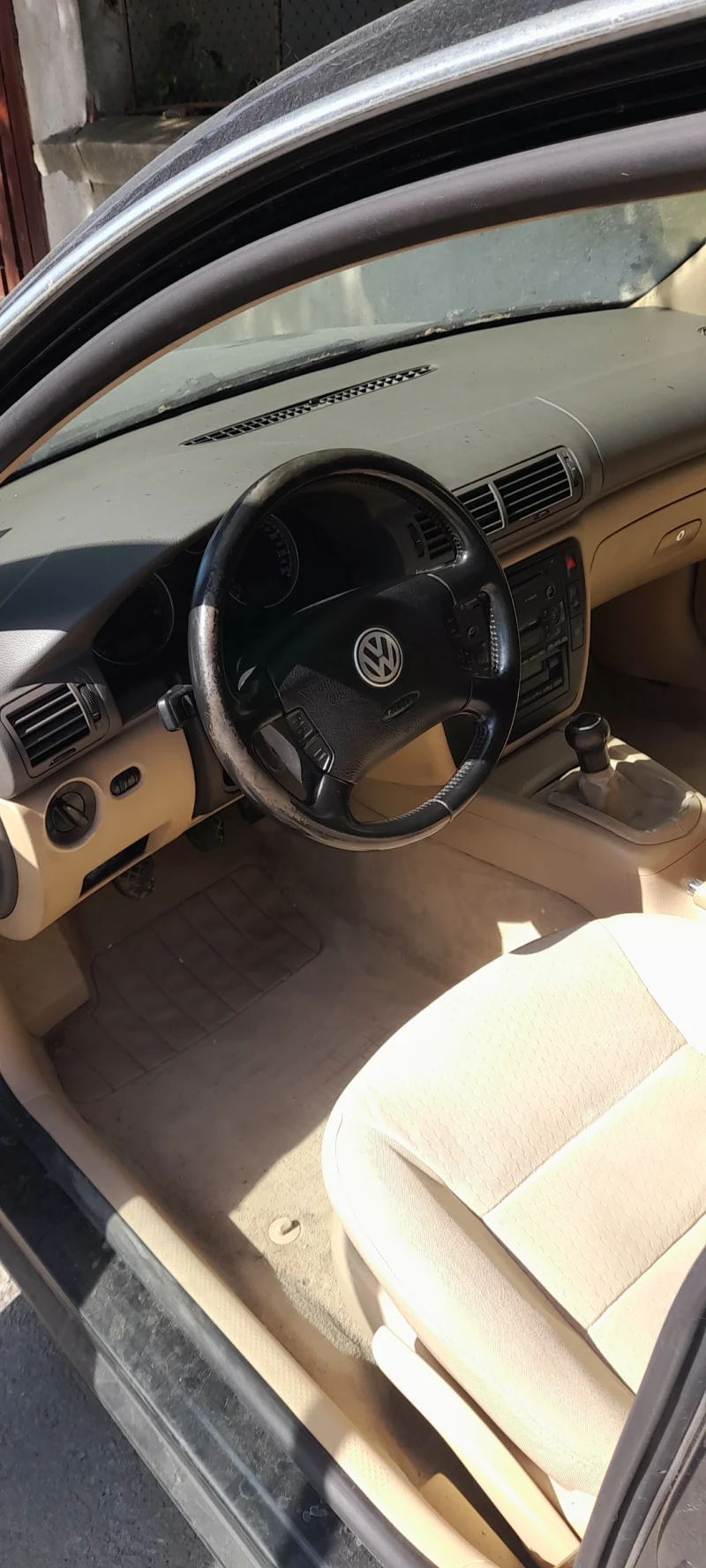 VW Passat комби, снимка 11 - Автомобили и джипове - 47525433