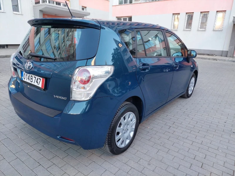 Toyota Verso 2.0 D4D 126к.с., снимка 6 - Автомобили и джипове - 47681252