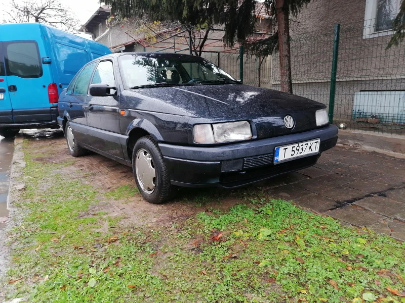 VW Passat Седан, снимка 10 - Автомобили и джипове - 48297408