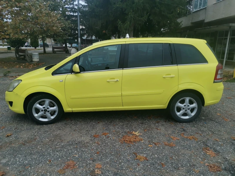 Opel Zafira 1.6 150кс , снимка 7 - Автомобили и джипове - 48776826