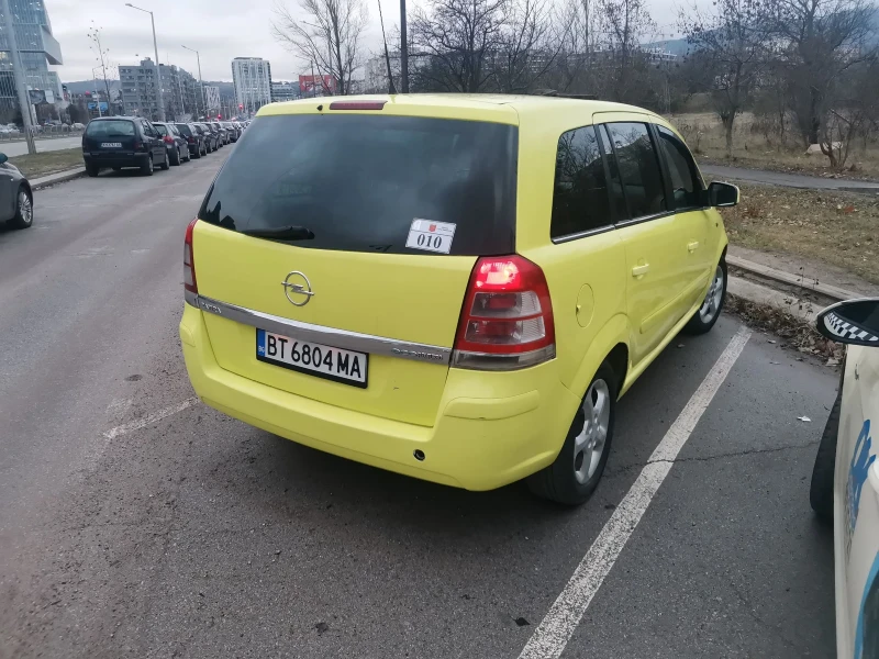 Opel Zafira 1.6 150кс , снимка 3 - Автомобили и джипове - 48776826