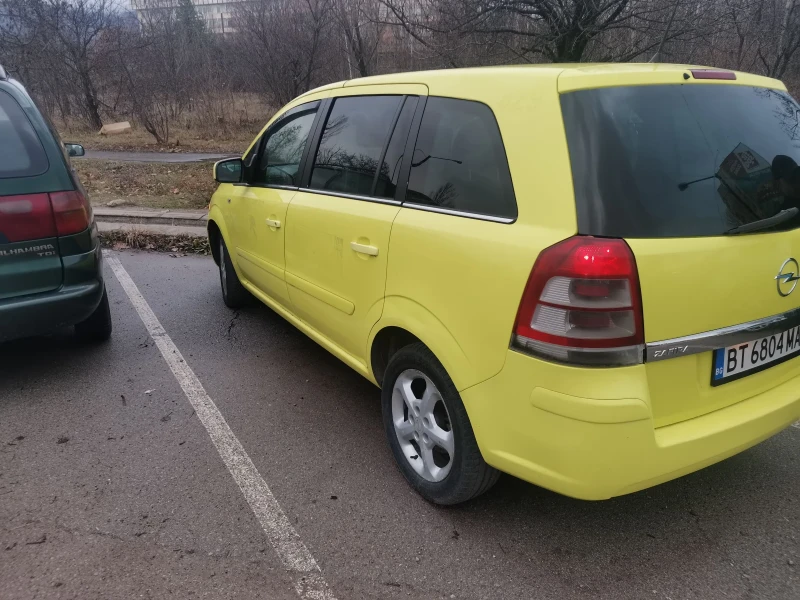 Opel Zafira 1.6 150кс , снимка 4 - Автомобили и джипове - 48776826