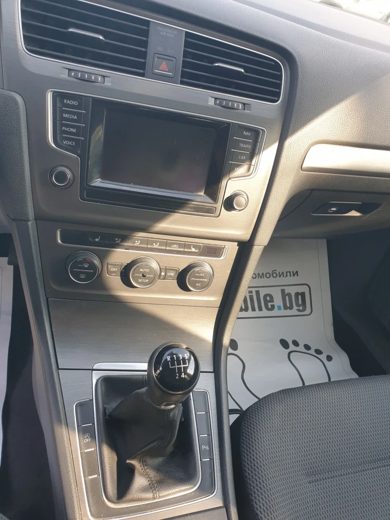 VW Golf 1.6 TDI, снимка 6 - Автомобили и джипове - 50154864