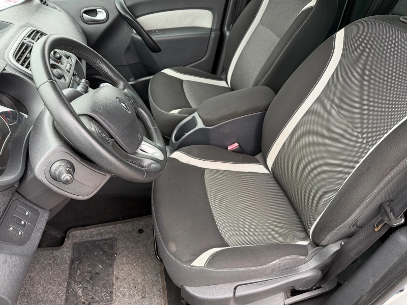 Renault Kangoo 1.5 DCI, снимка 8 - Автомобили и джипове - 53243107