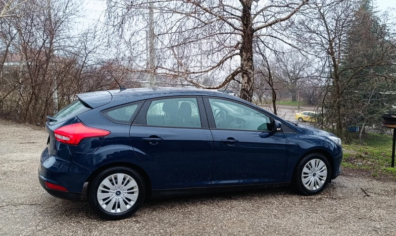 Ford Focus, снимка 2 - Автомобили и джипове - 53510336