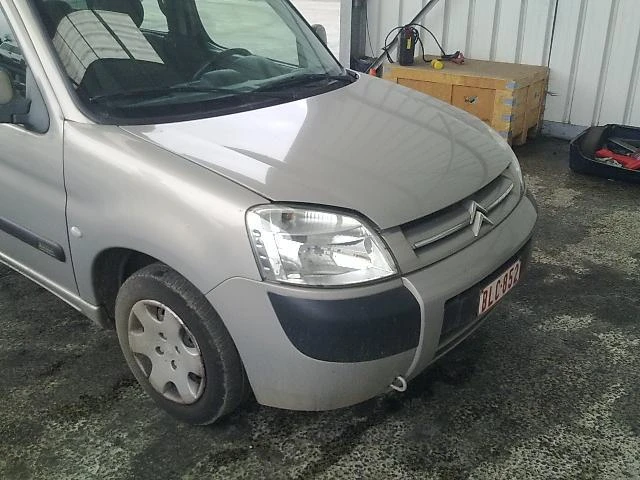 Citroen Berlingo 1.4 i /1.6 HDI/1.9D , снимка 9 - Автомобили и джипове - 11009693