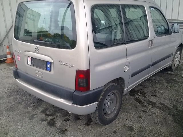 Citroen Berlingo 1.4 i /1.6 HDI/1.9D , снимка 11 - Автомобили и джипове - 11009693