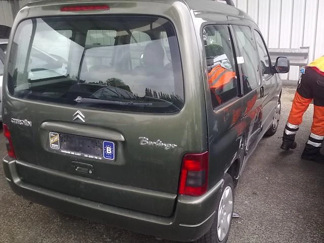 Citroen Berlingo 1.4 i /1.6 HDI/1.9D , снимка 15 - Автомобили и джипове - 11009693