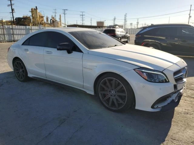 Mercedes-Benz CLS 63 AMG S* Keyless* Koжа* Подгрев* НАВИ* Клип на мотора - изображение 4