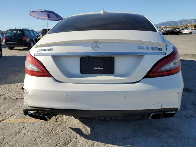 Mercedes-Benz CLS 63 AMG S* Keyless* Koжа* Подгрев* НАВИ* Клип на мотора - изображение 6