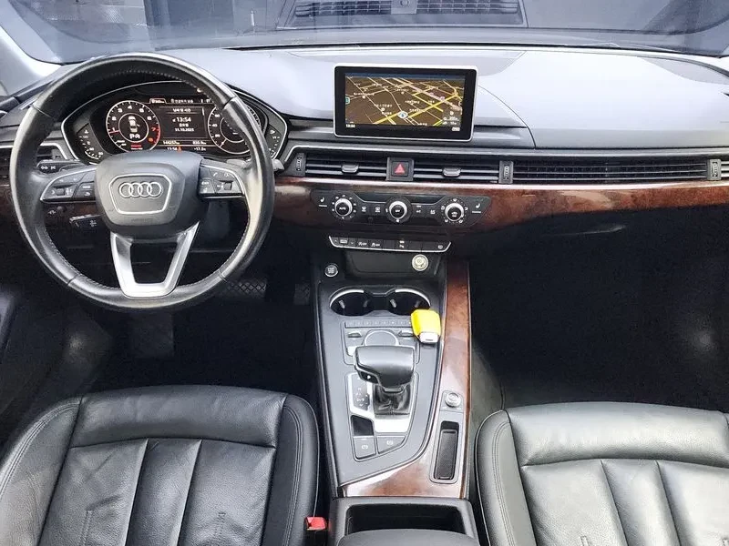 Audi A4 45 Tfsi Premium, снимка 7 - Автомобили и джипове - 55389646