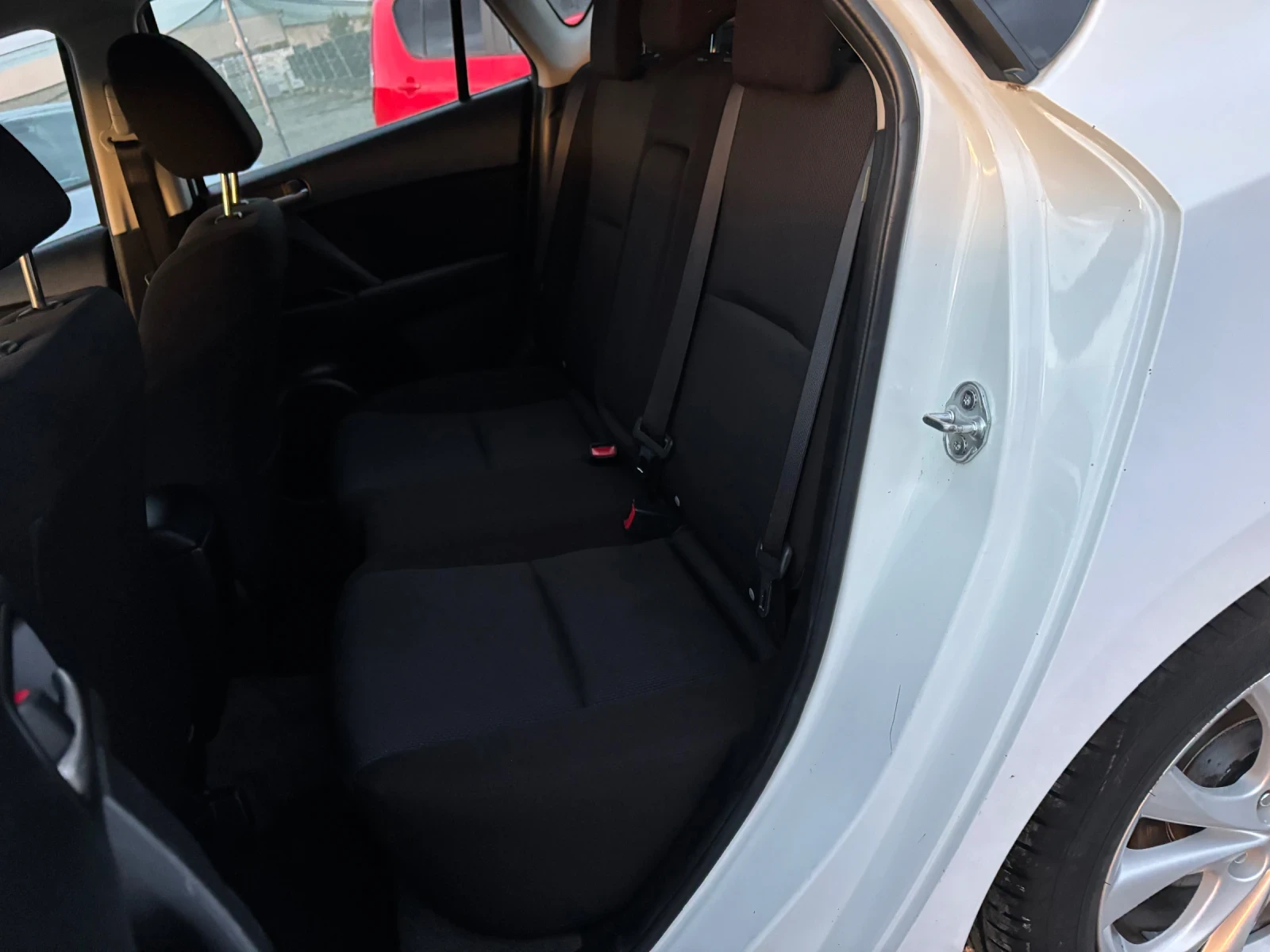 Mazda 3 1.6-116 | Mobile.bg   11