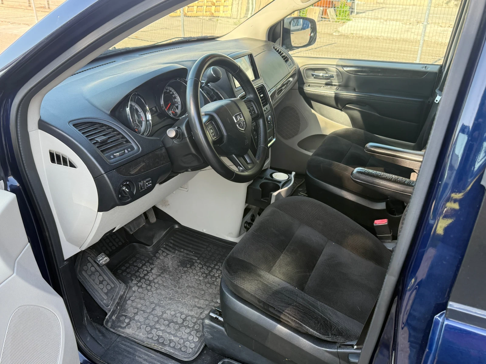 Dodge Caravan Grand Caravan 3, 6 LPG - изображение 5