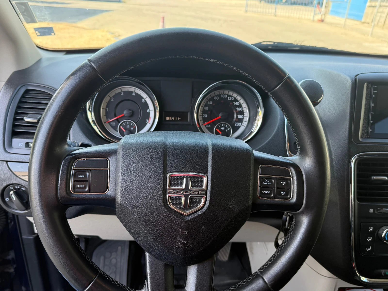 Dodge Caravan Grand Caravan 3, 6 LPG - изображение 6