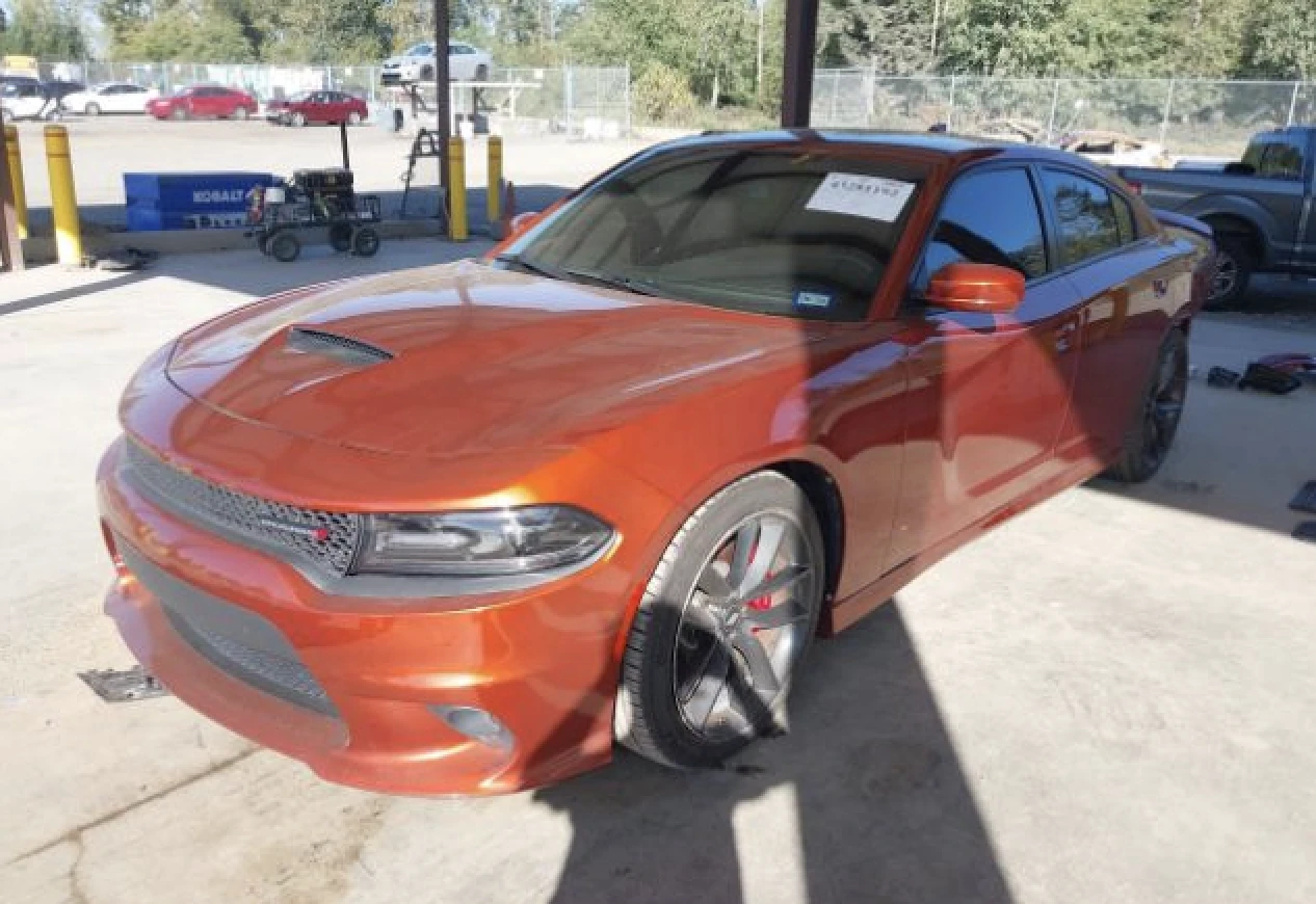 Dodge Charger GT, задно, клип мотор - изображение 2