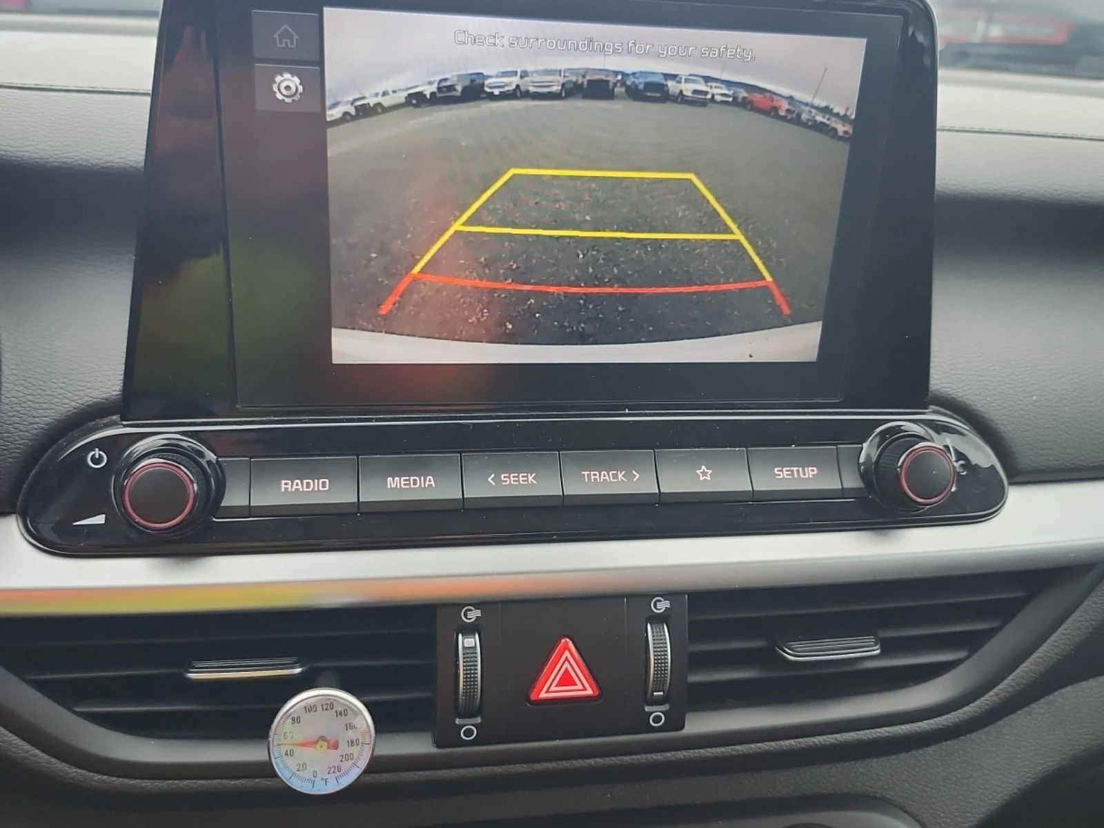 Kia Forte EX * * CARFAX * *   * *  | Mobile.bg   7