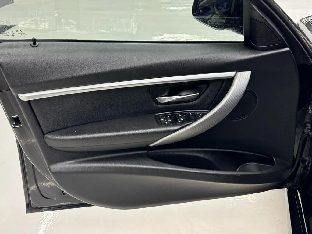 BMW 330 * M SPORT| XDRIVE| NAV| BACKUP| BSM| CLEAN CARFAX| | Mobile.bg � ����������� 7