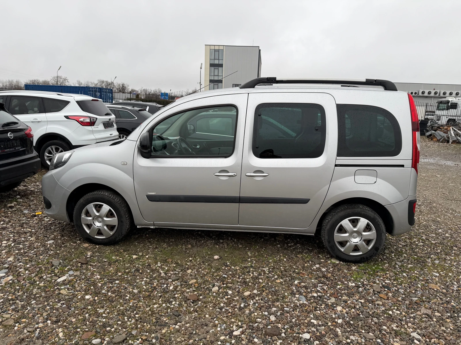 Renault Kangoo 1.5 DCI - изображение 8