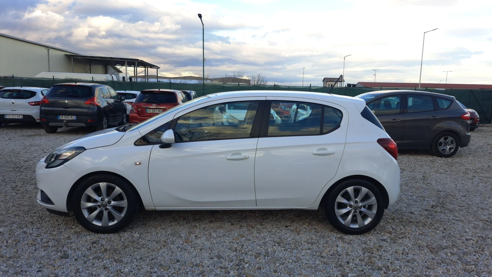 Opel Corsa 1.4 i - изображение 3