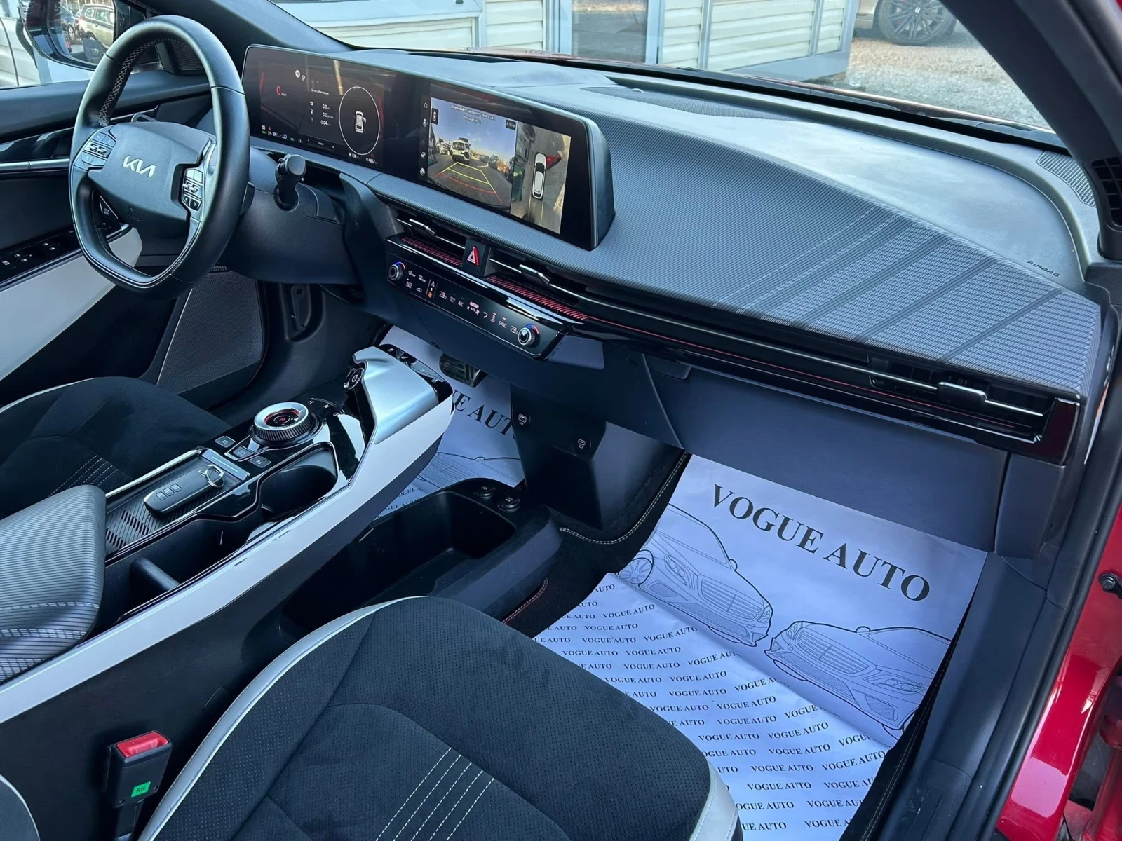 Kia EV6 GT LINE* 325H.P.* 77.4KW* ГАРАНЦИЯ 6 МЕСЕЦА, снимка 12 - Автомобили и джипове - 53791113