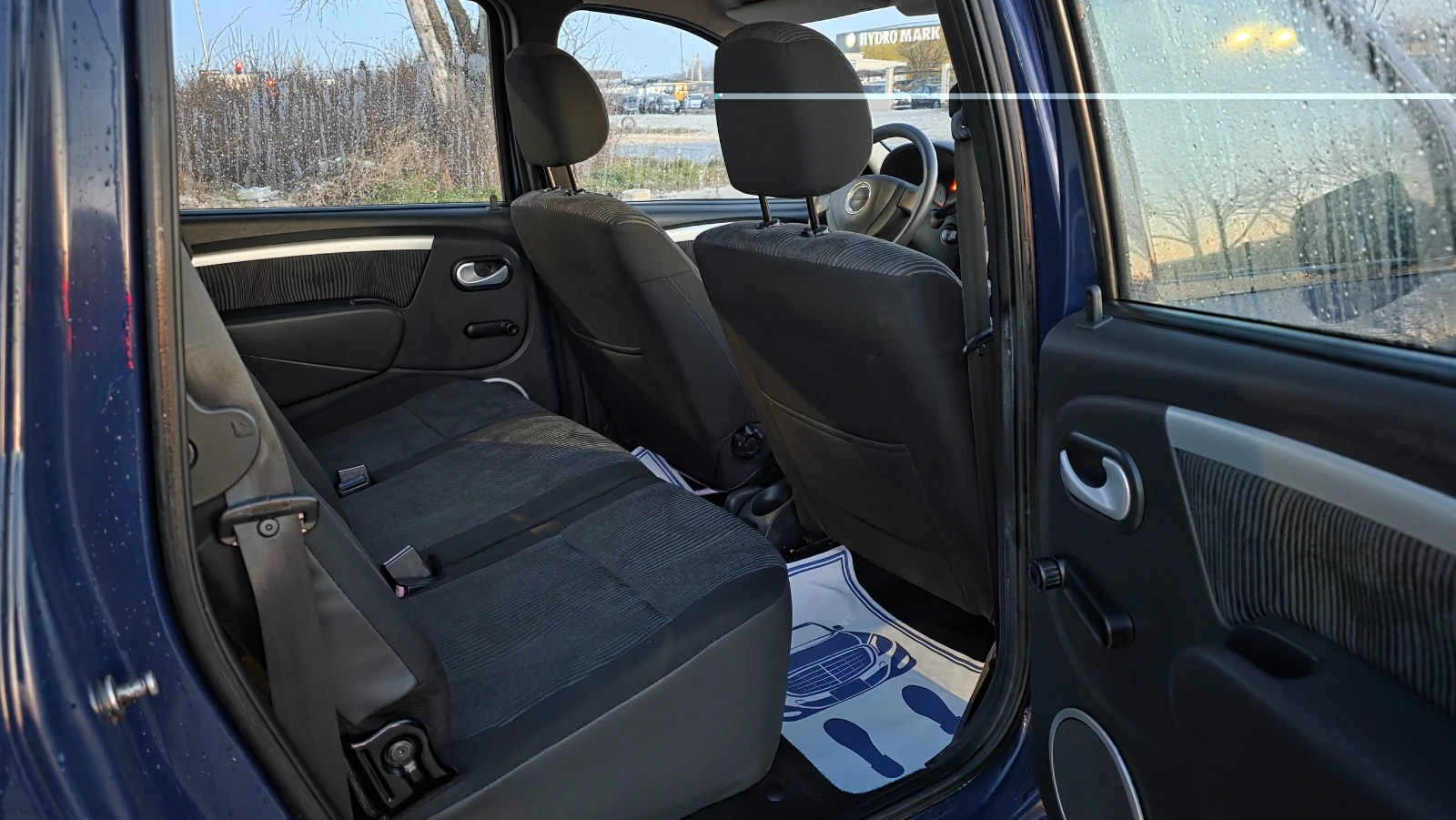 Dacia Logan 1.6i/87hp/УНИКАТ/FACE LIFT, снимка 8 - Автомобили и джипове - 53851418