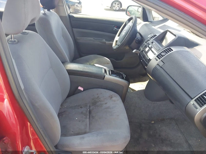 Toyota Prius 1.5L I-4 DOHC, VVT, 76HP Front Wheel Drive, снимка 5 - Автомобили и джипове - 53864465