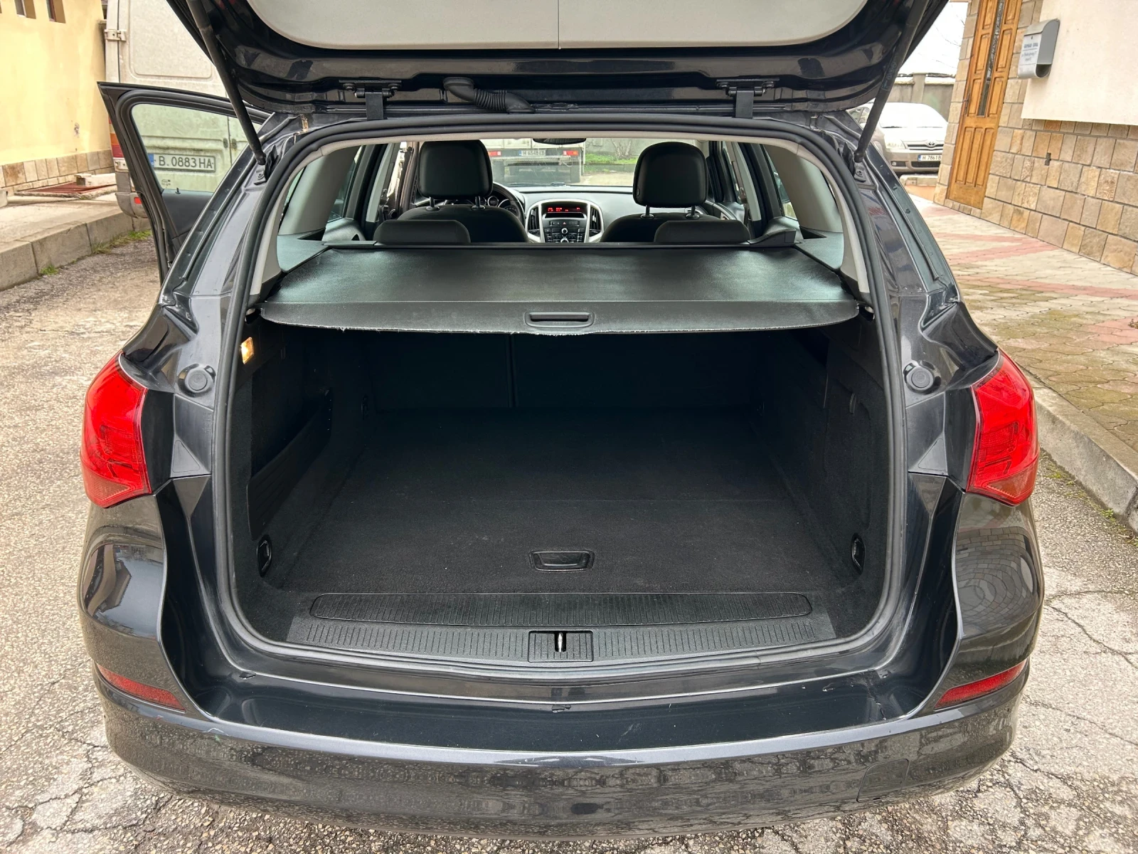 Opel Astra 1.4i 101к.с. СТАРИЯ МОТОР , снимка 13 - Автомобили и джипове - 53964804