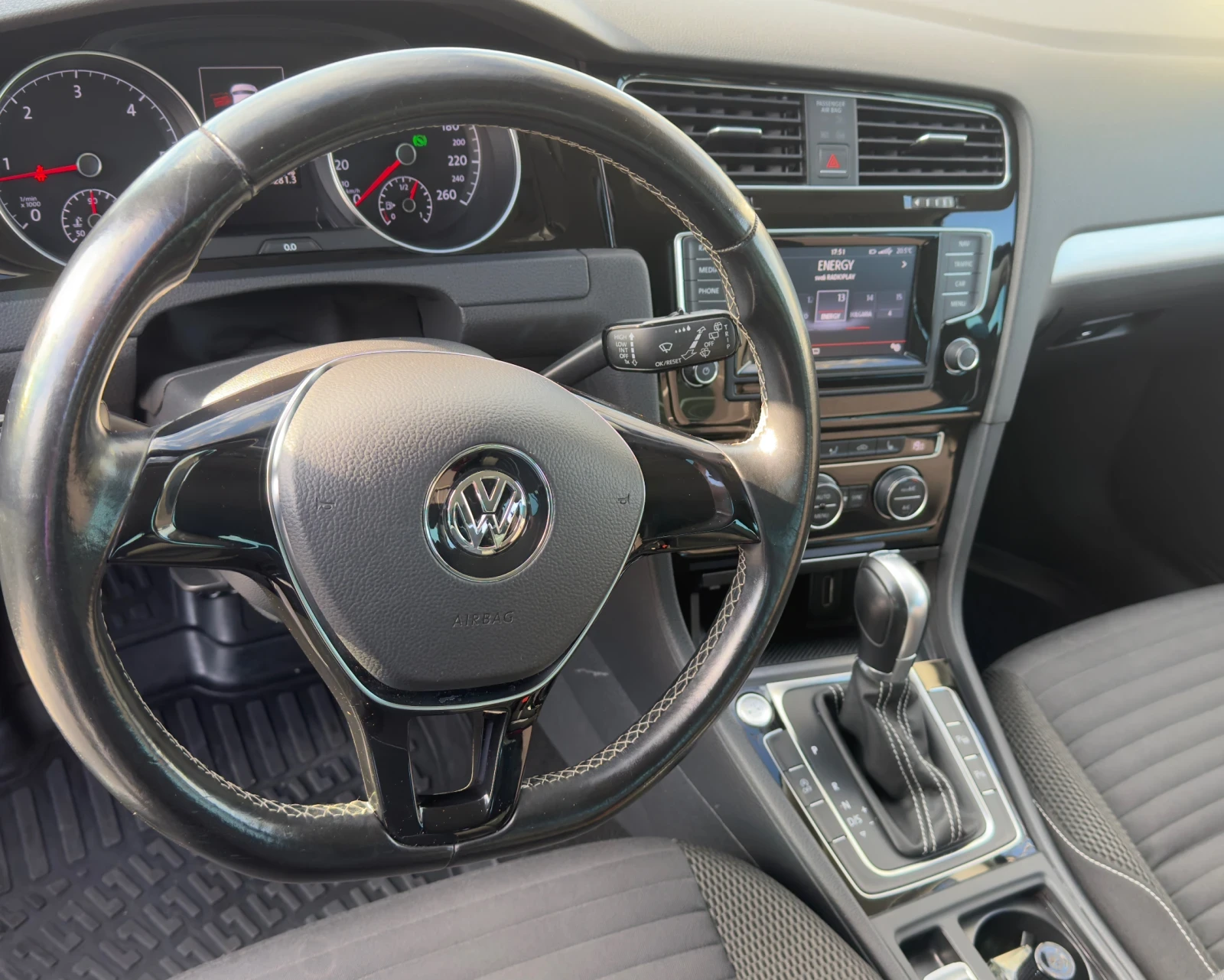 VW Golf 7, снимка 13 - Автомобили и джипове - 54100384