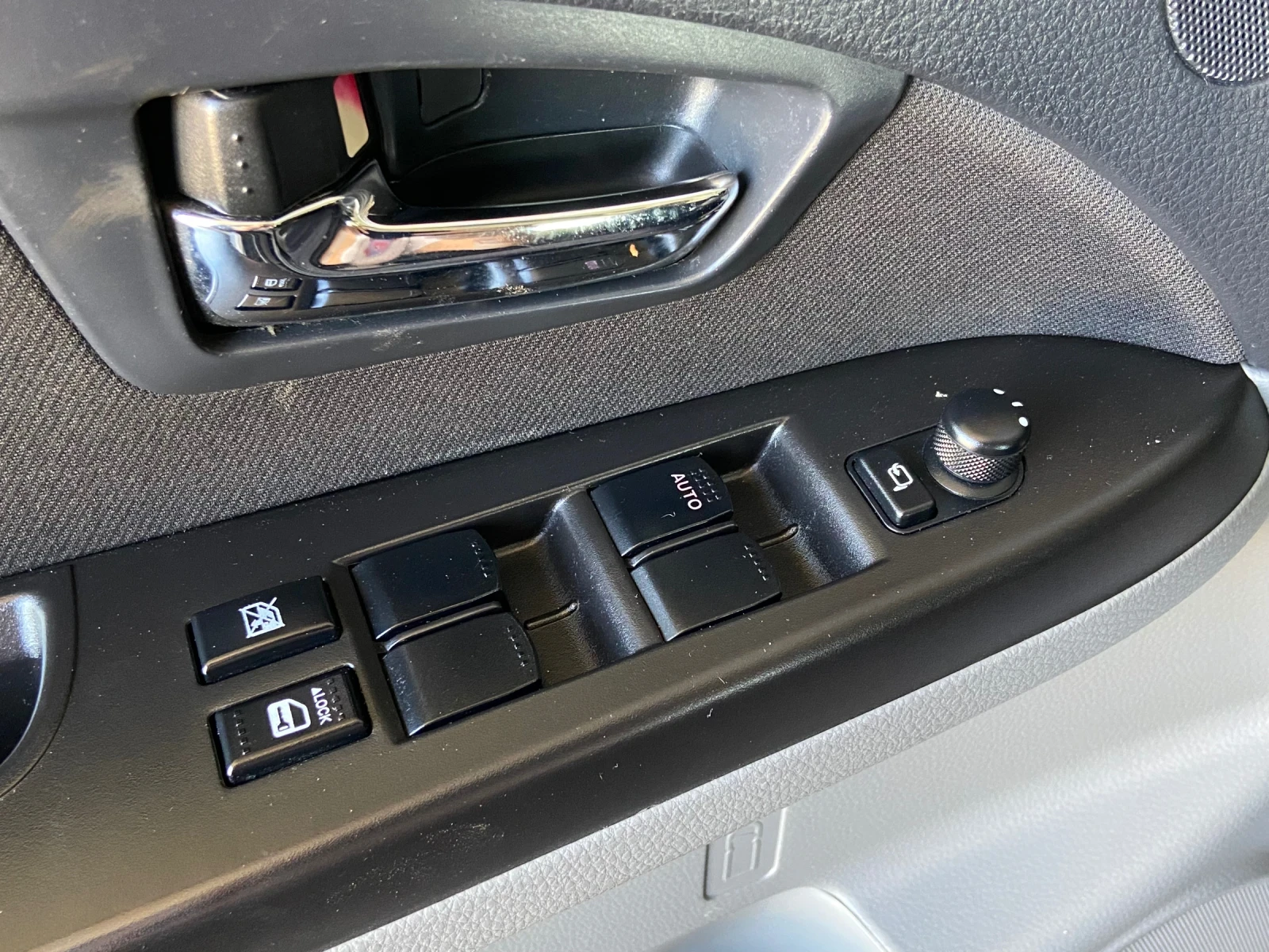 Suzuki SX4 1.6i 4x4 120�.�. | Mobile.bg � ����������� 11
