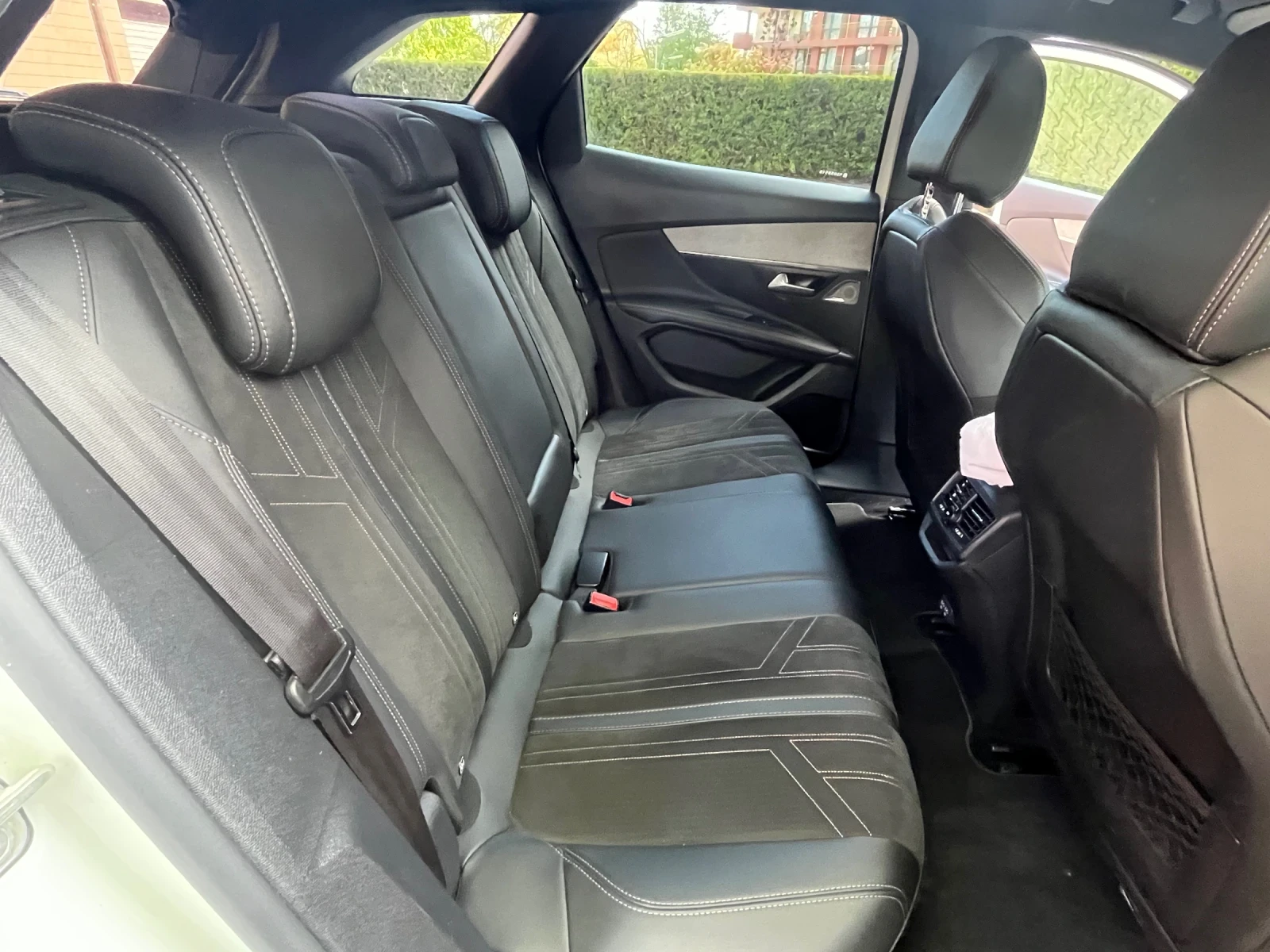 Peugeot 3008 New Line Up GT Pack 1.2 Pure Tech, снимка 13 - Автомобили и джипове - 54478152