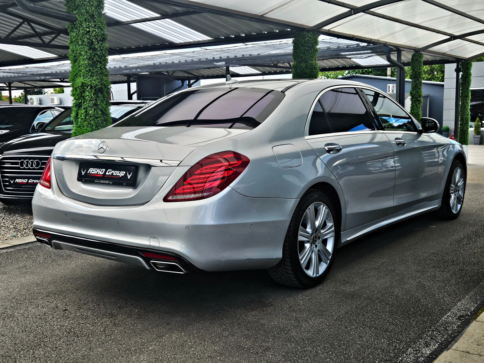 Mercedes-Benz S 500 L/AMG/4MAT/TVx3/DISTR/360CAM/PANO/МАСАЖ/ОБДУХ/LIZI, снимка 5 - Автомобили и джипове - 54560218