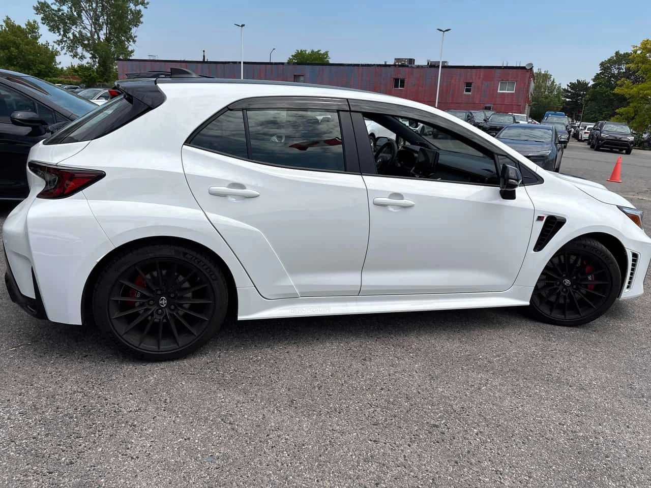 Toyota Corolla * Manual * CARFAX * ����� �� ����������� | Mobile.bg � ����������� 3