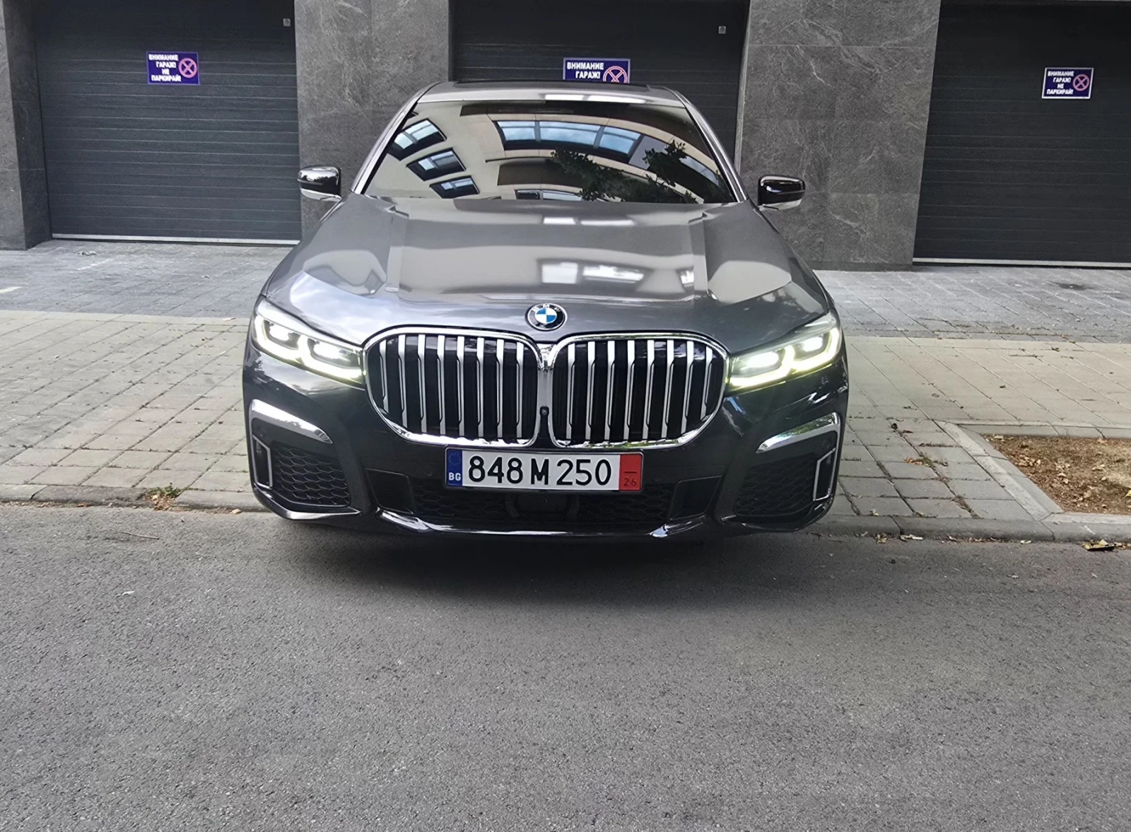 BMW 730 M-paket/LONG/Panorama/2xTV/Lazer/FULL MAX, снимка 13 - Автомобили и джипове - 55016773