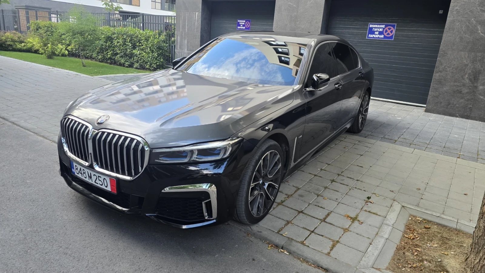 BMW 730 M-paket/LONG/Panorama/2xTV/Lazer/FULL MAX, снимка 2 - Автомобили и джипове - 55016773