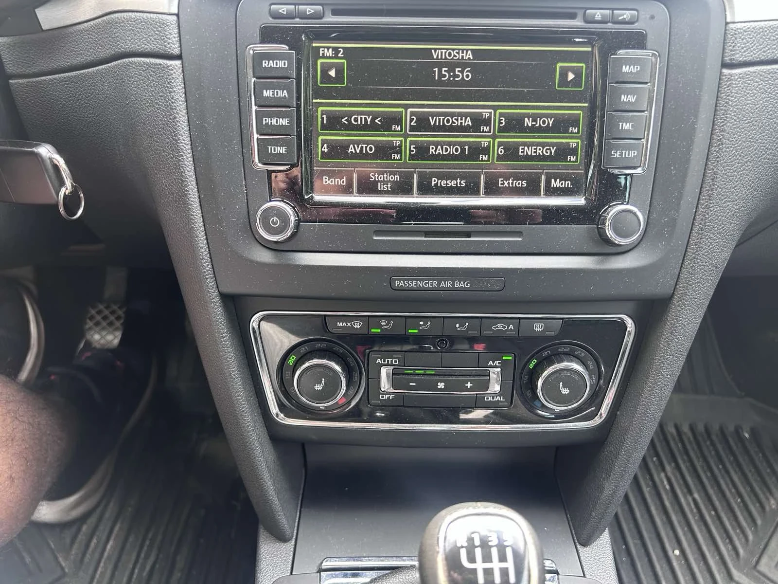 Skoda Superb, снимка 6 - Автомобили и джипове - 55150672