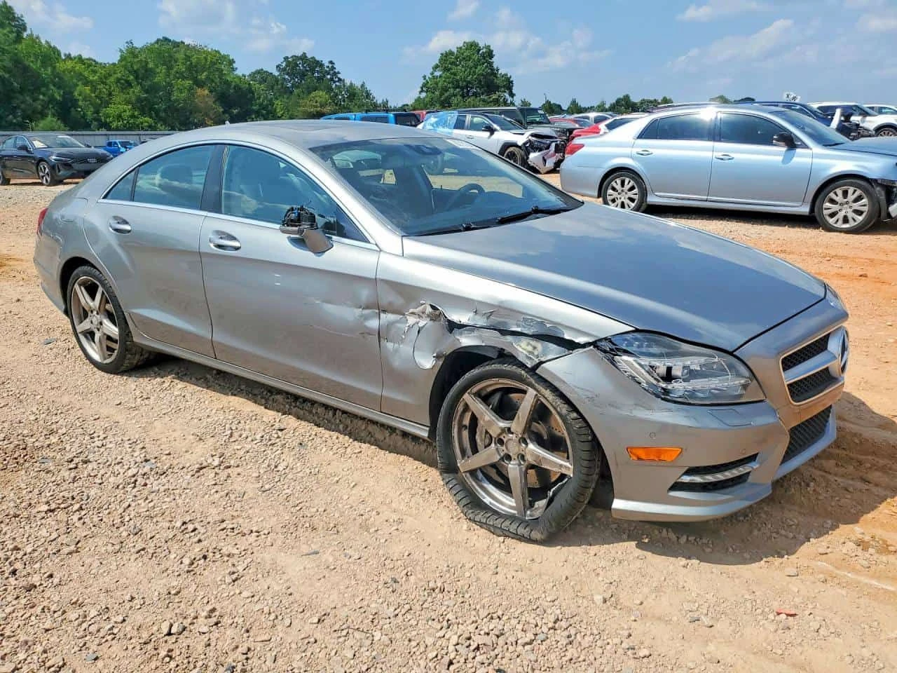 Mercedes-Benz CLS 550 * CARFAX * ОПЦИЯ ЗА ФИНАНСИРАНЕ, снимка 4 - Автомобили и джипове - 55559760