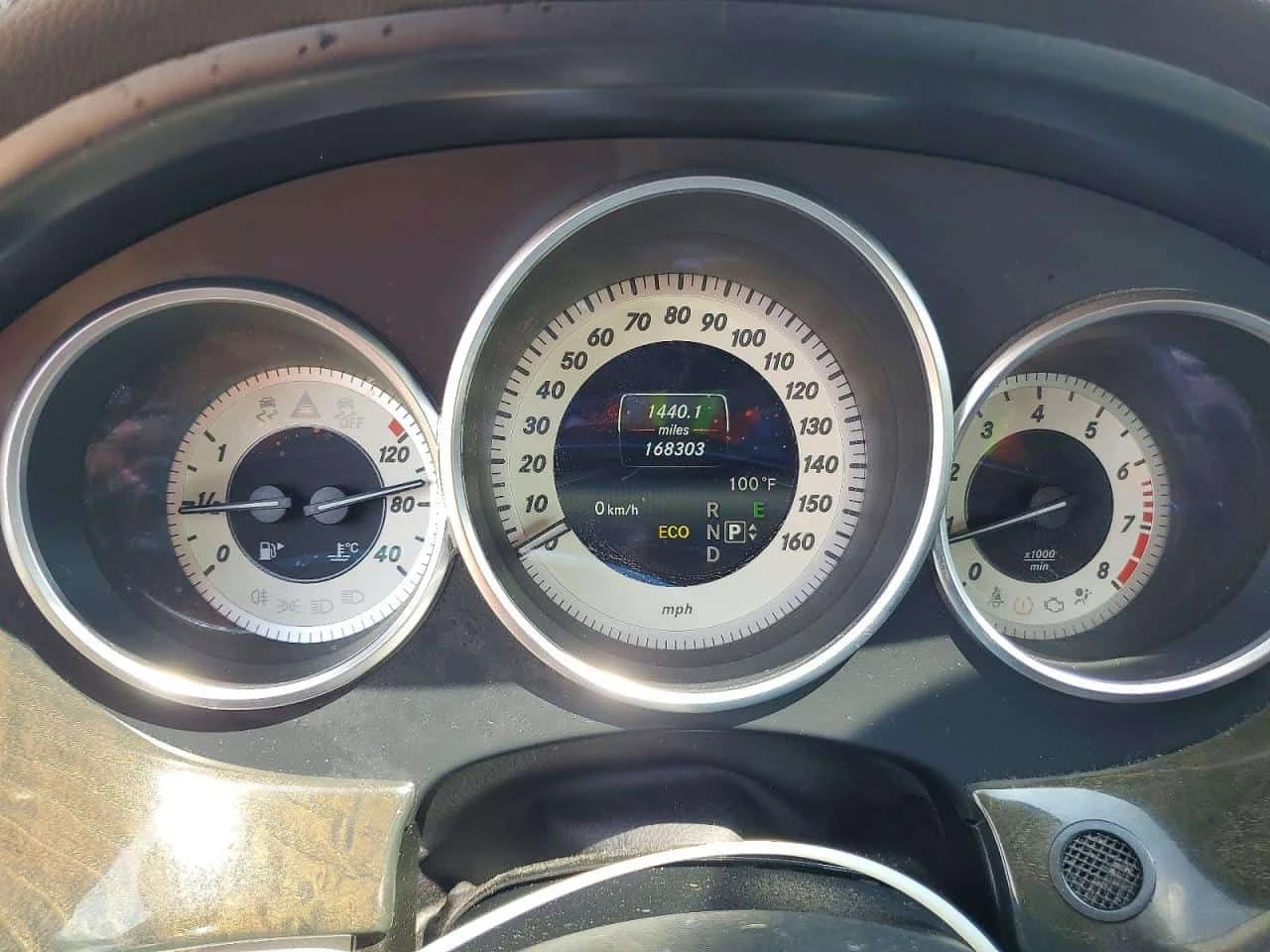Mercedes-Benz CLS 550 * CARFAX * ОПЦИЯ ЗА ФИНАНСИРАНЕ, снимка 9 - Автомобили и джипове - 55559760