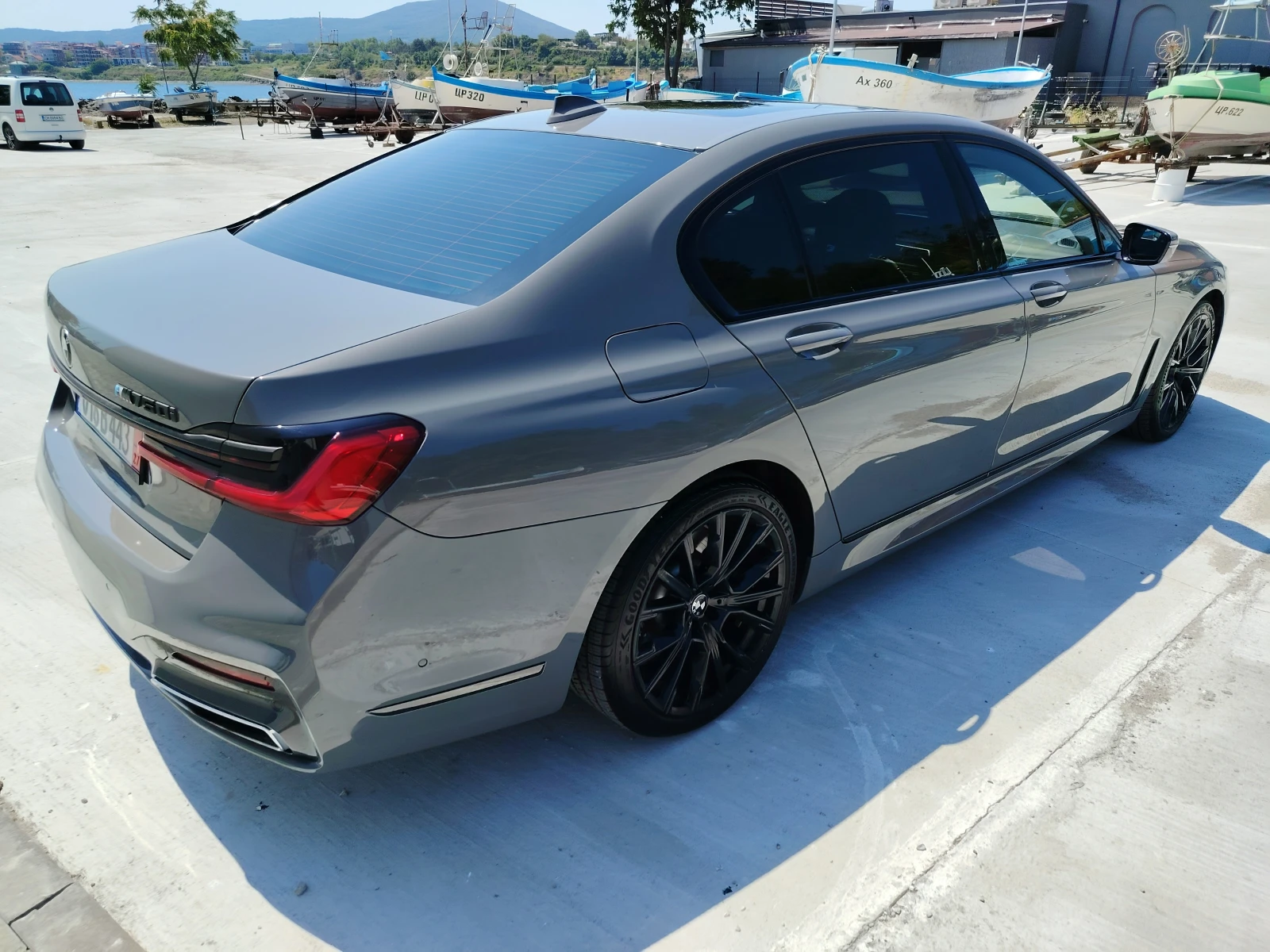 BMW 750 I L X-drive , снимка 4 - Автомобили и джипове - 55565883