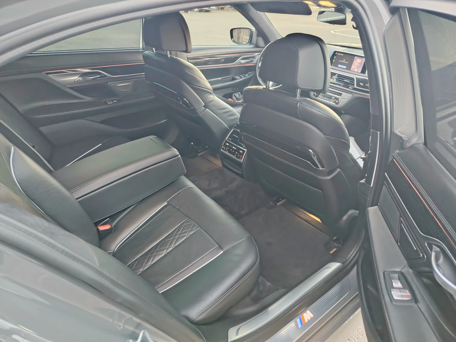 BMW 750 I L X-drive , снимка 10 - Автомобили и джипове - 55565883