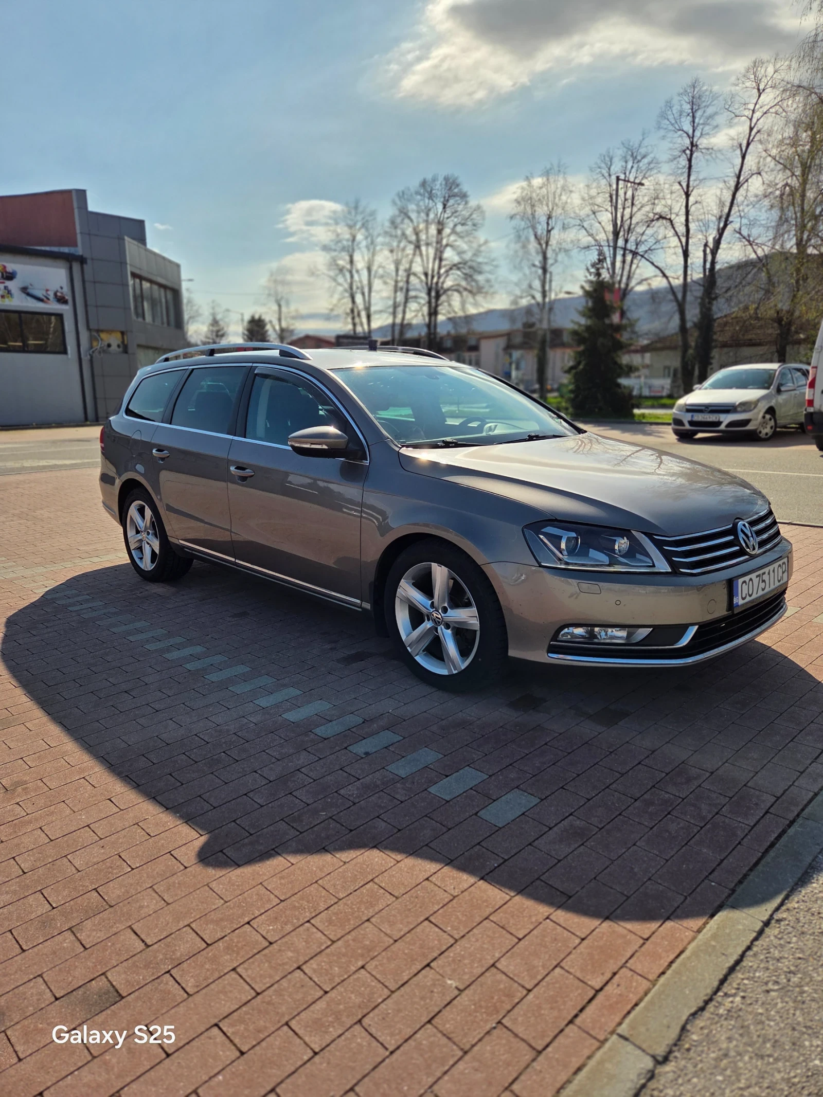 VW Passat