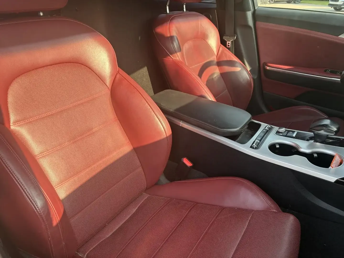 Kia Stinger * Gt limited* 4х4* подгрев* обдух* ЛИЗИНГ* , снимка 14 - Автомобили и джипове - 55899925