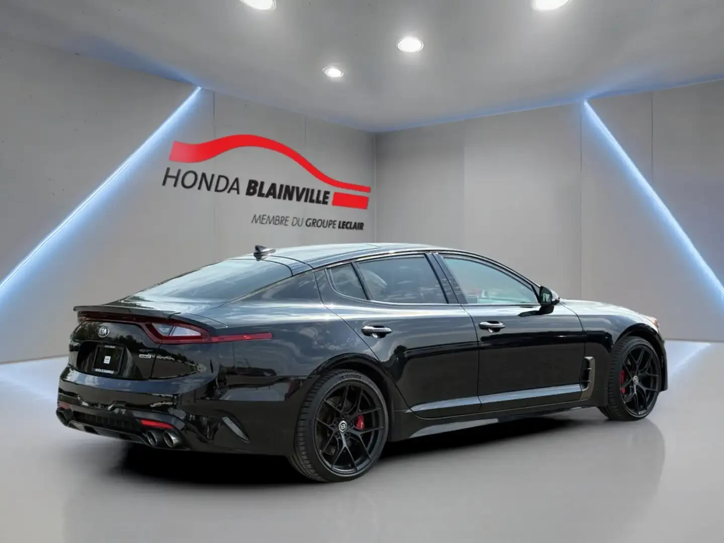 Kia Stinger * Gt limited* 4х4* подгрев* обдух* ЛИЗИНГ* , снимка 3 - Автомобили и джипове - 55899925