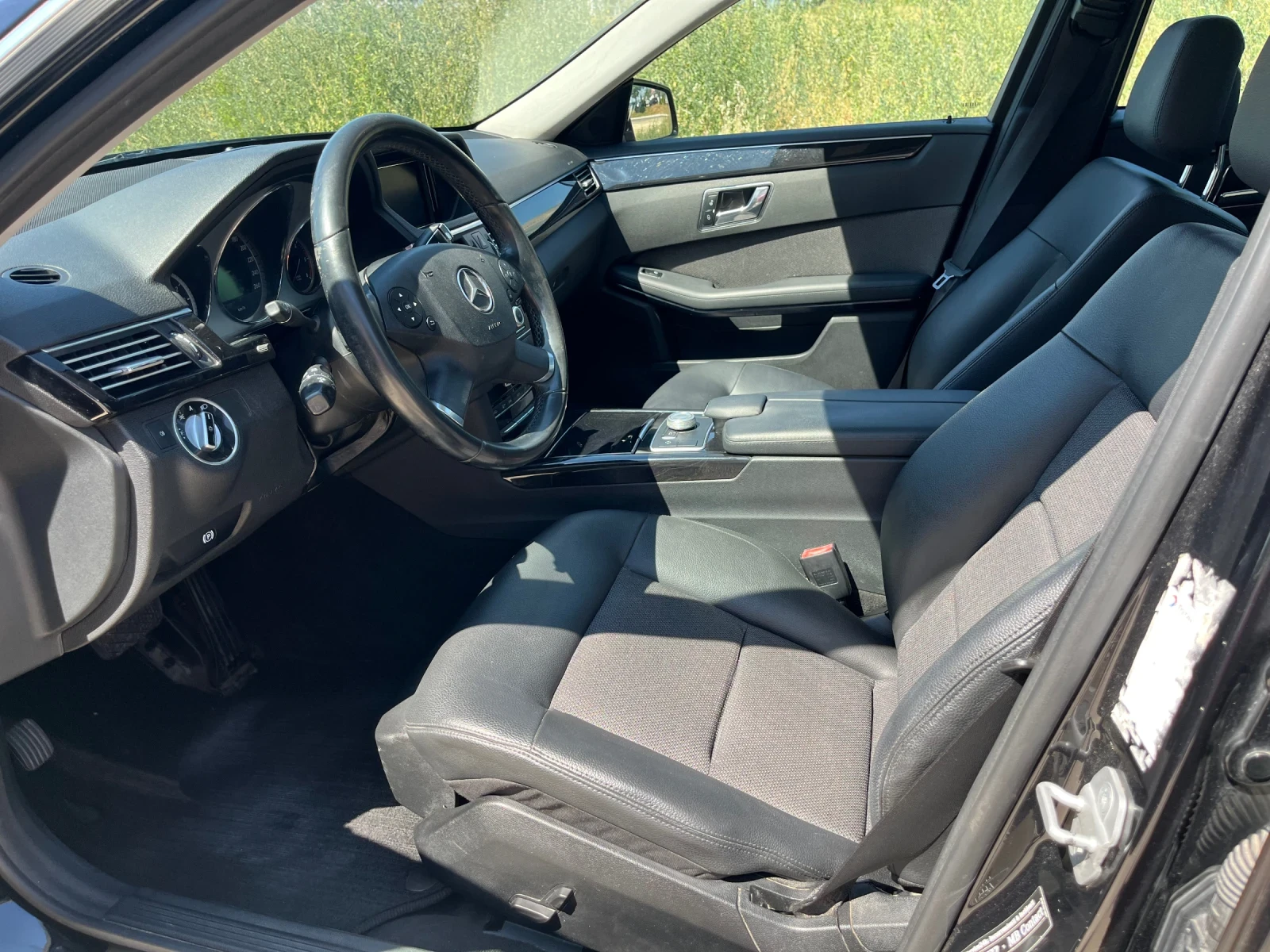 Mercedes-Benz E 350 CDI / 3.0 V6/ AVANTGARDE/ 7G tronic, снимка 6 - Автомобили и джипове - 55958316