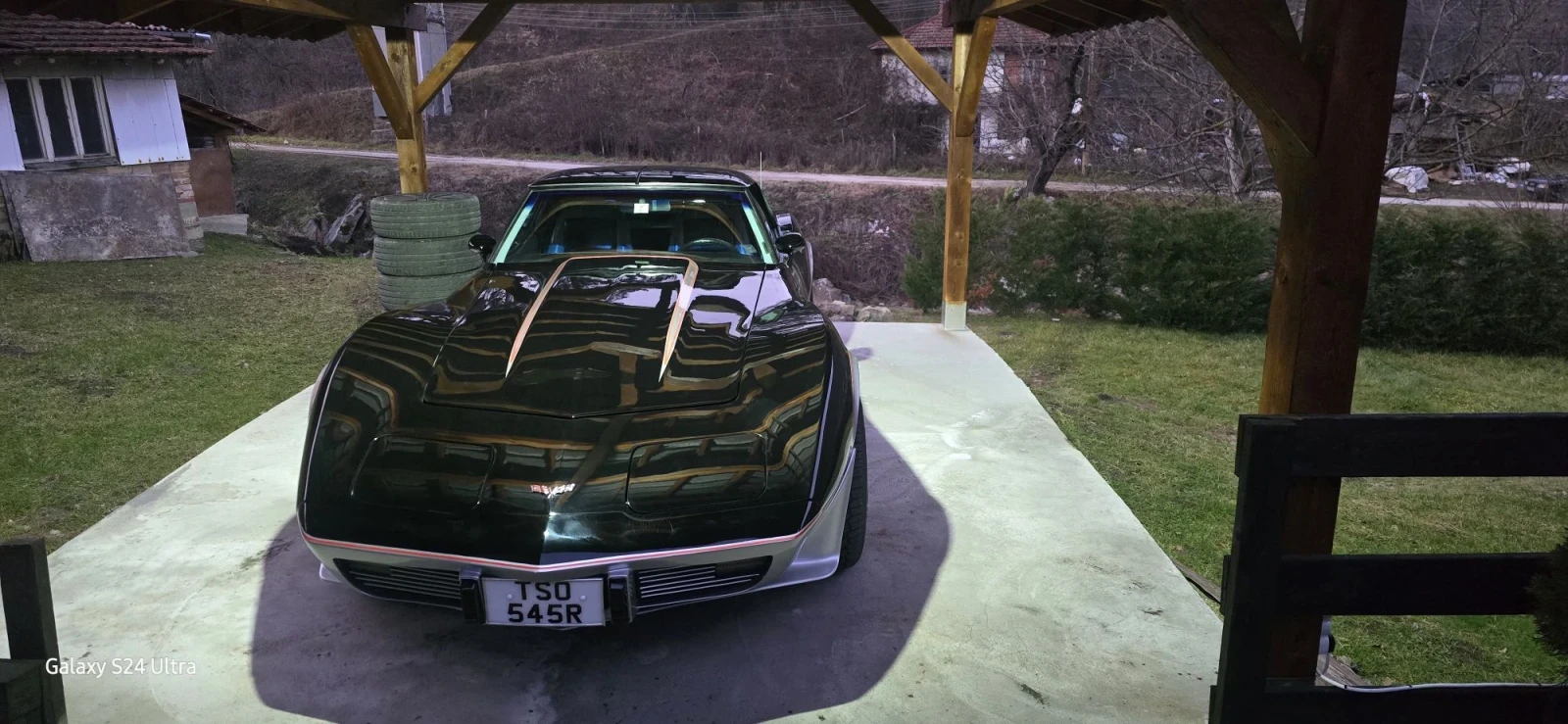 Chevrolet Corvette 5.7 V8 Перфектен , снимка 13 - Автомобили и джипове - 56035087