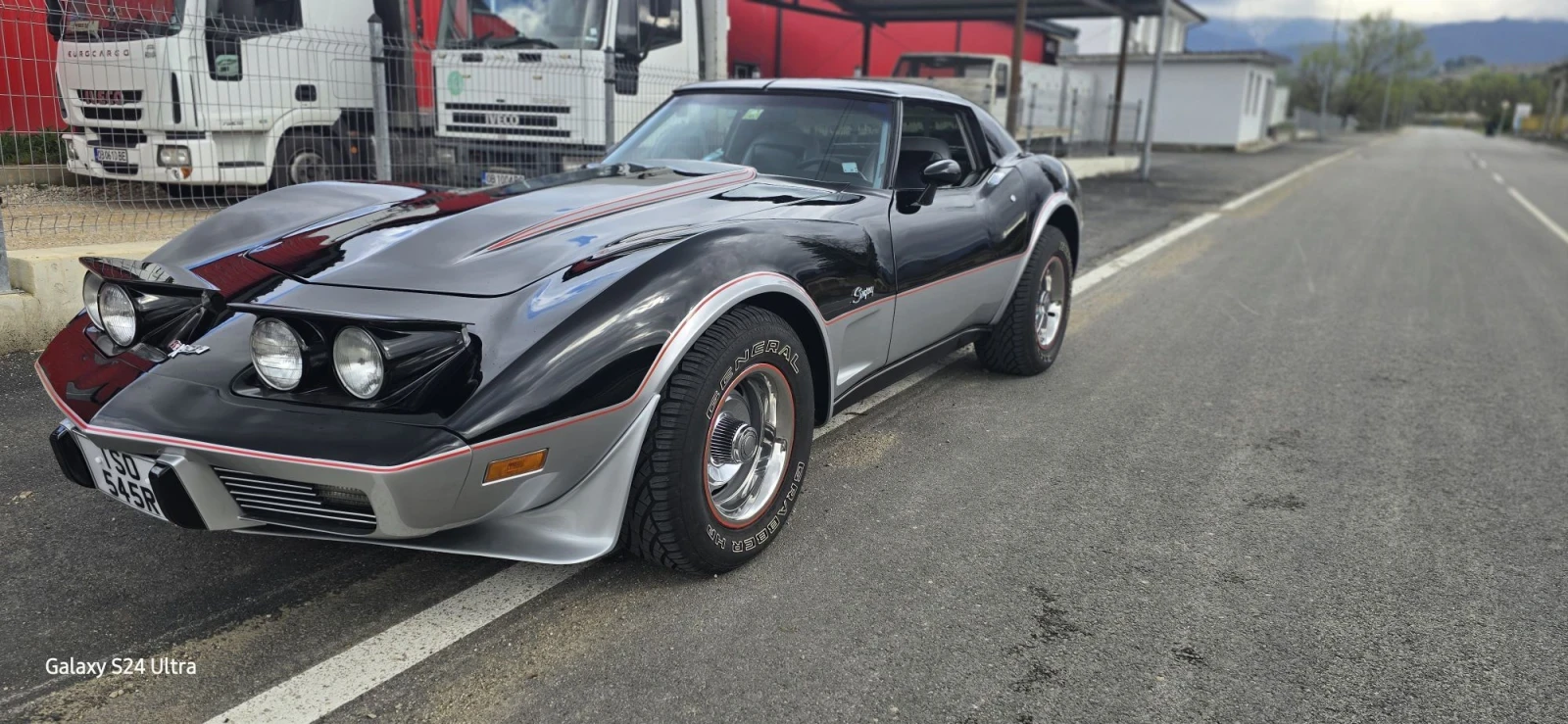 Chevrolet Corvette 5.7 V8 Перфектен , снимка 10 - Автомобили и джипове - 56035087