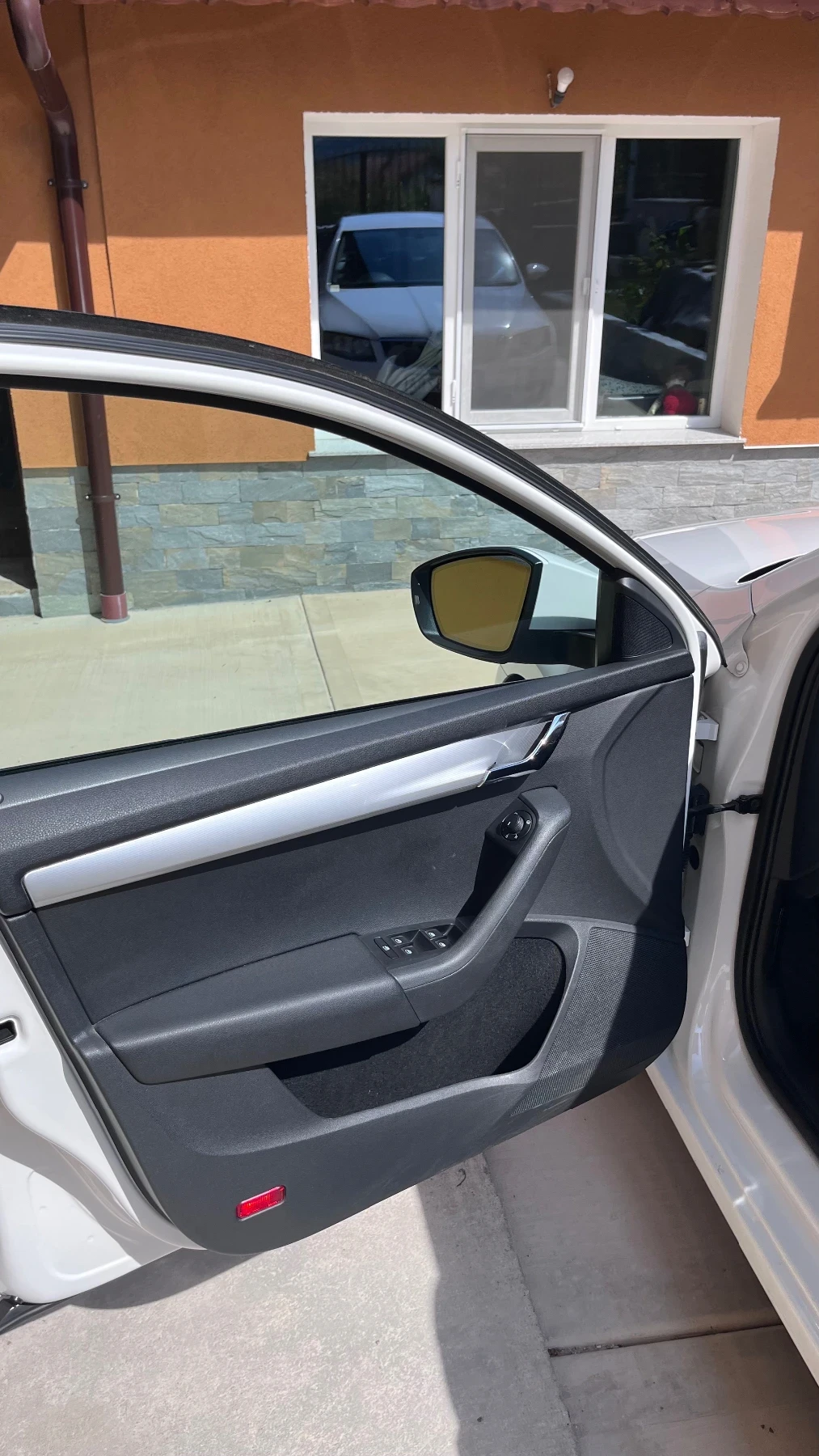 Skoda Octavia 1.4 TSI 150Hp, снимка 12 - Автомобили и джипове - 56374907