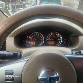 Nissan Pathfinder Джип, снимка 2