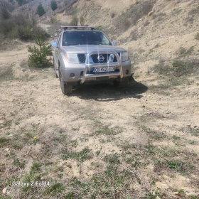 Nissan Pathfinder Джип, снимка 5